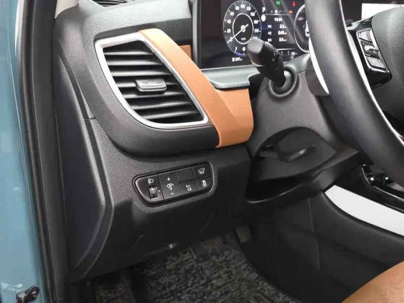 2024 Kia Seltos с пробегом 25 881 км