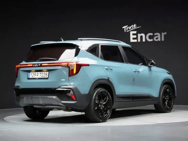 2022 Kia Seltos с пробегом 22 968 км