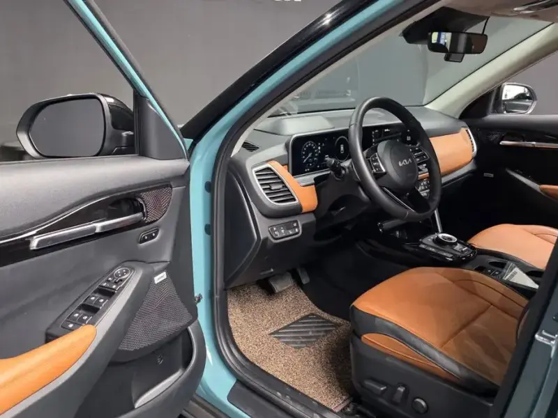 2022 Kia Seltos с пробегом 22 968 км