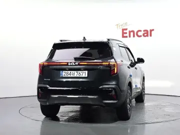 2023 Kia Seltos с пробегом 10 675 км