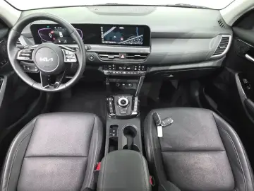 2023 Kia Seltos с пробегом 10 675 км