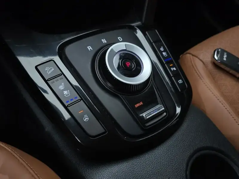 2024 Kia Seltos с пробегом 24 934 км