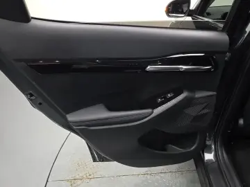 2023 Kia Seltos с пробегом 10 675 км