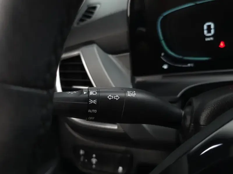 2023 Kia Seltos с пробегом 68 633 км