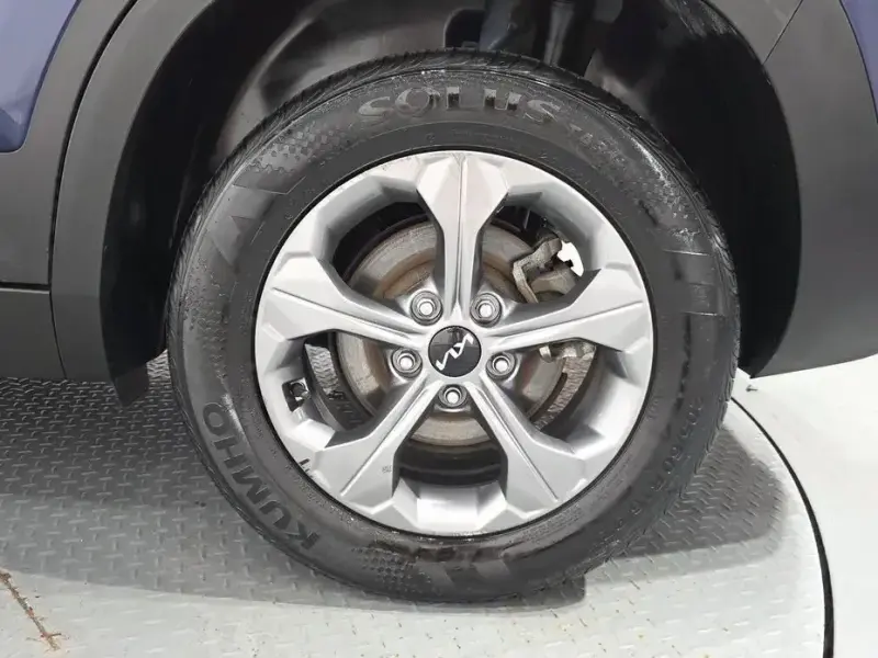 2023 Kia Seltos с пробегом 68 633 км