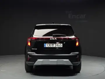 2023 Kia Seltos с пробегом 34 631 км