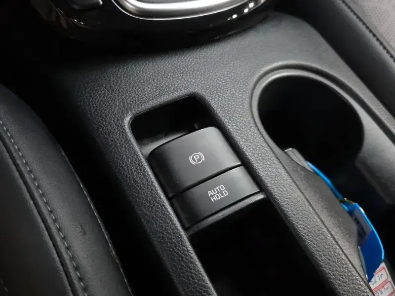 2023 Kia Seltos с пробегом 68 633 км