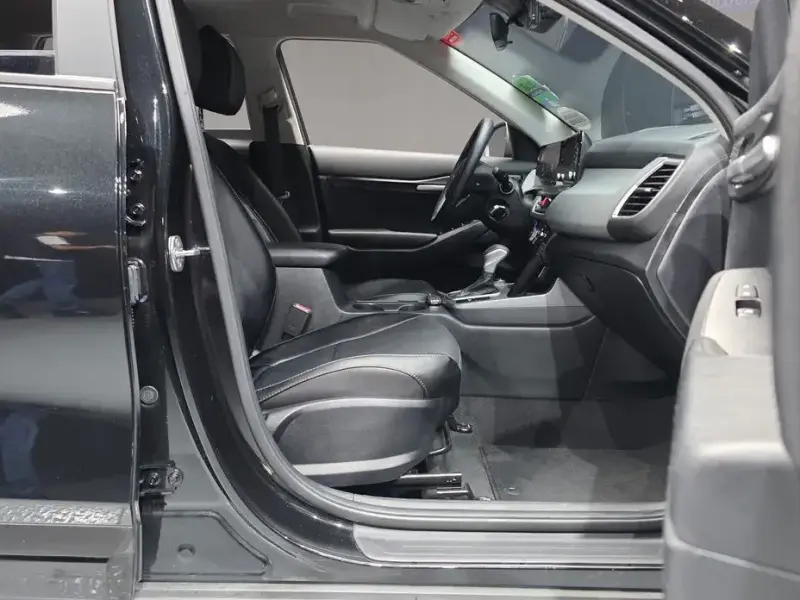 2023 Kia Seltos с пробегом 34 631 км