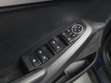 2023 Kia Seltos с пробегом 68 633 км