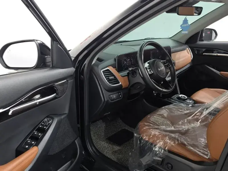 2024 Kia Seltos с пробегом 32 480 км
