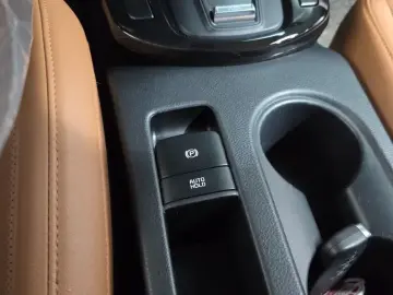 2024 Kia Seltos с пробегом 32 480 км