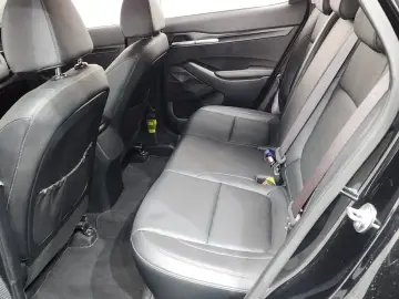 2024 Kia Seltos с пробегом 48 230 км