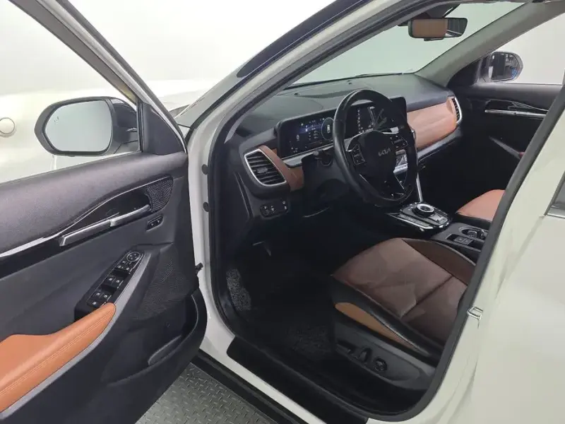 2023 Kia Seltos с пробегом 31 266 км