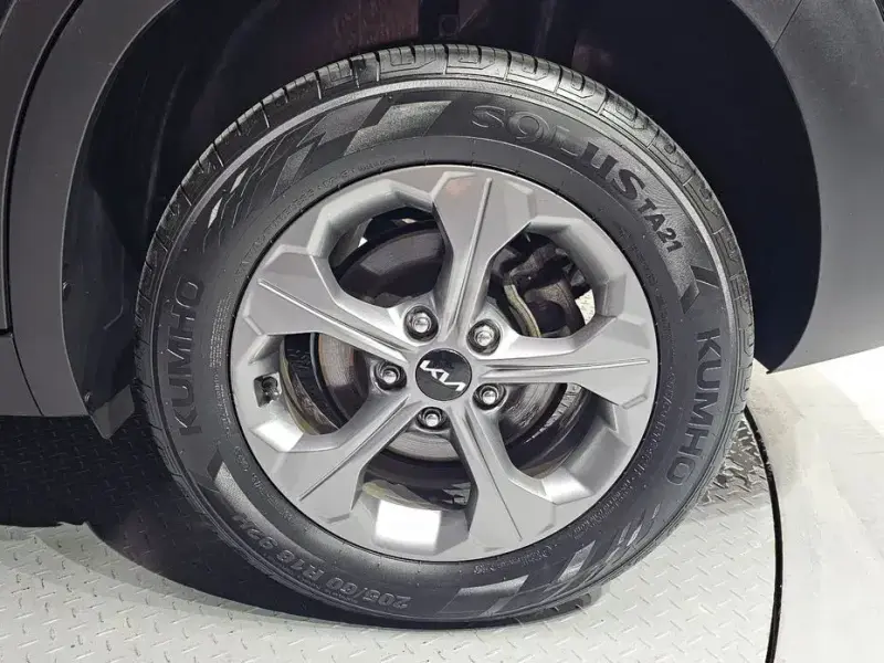 2023 Kia Seltos с пробегом 96 721 км