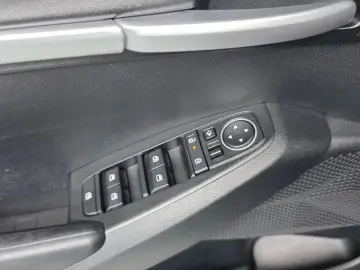 2023 Kia Seltos с пробегом 49 773 км