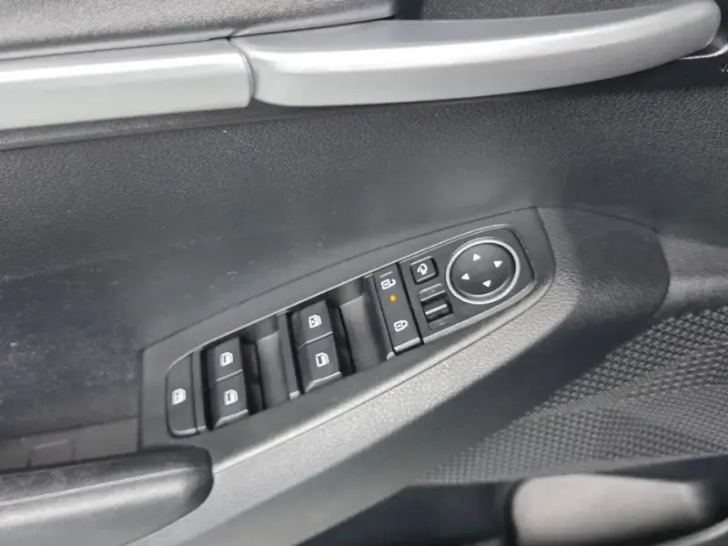 2023 Kia Seltos с пробегом 49 773 км