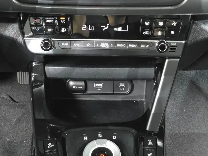 2023 Kia Seltos с пробегом 49 773 км