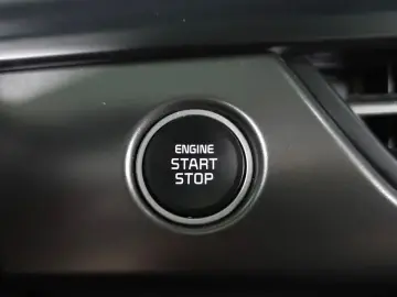 2023 Kia Seltos с пробегом 49 773 км