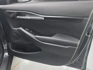2023 Kia Seltos с пробегом 49 773 км