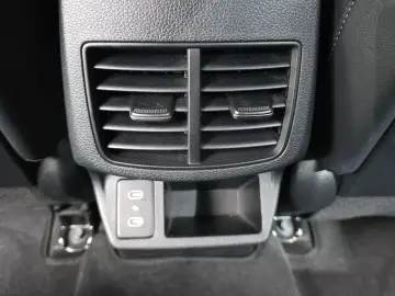 2023 Kia Seltos с пробегом 49 773 км