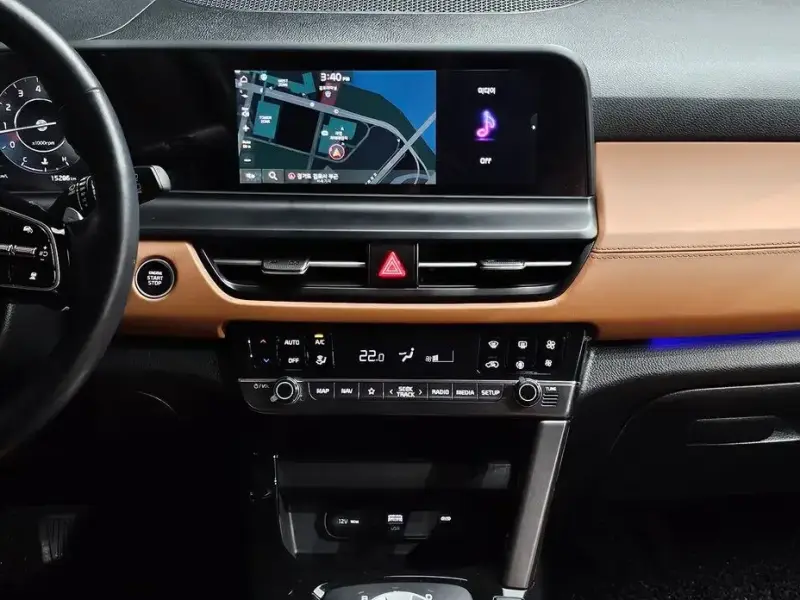 2023 Kia Seltos с пробегом 15 286 км