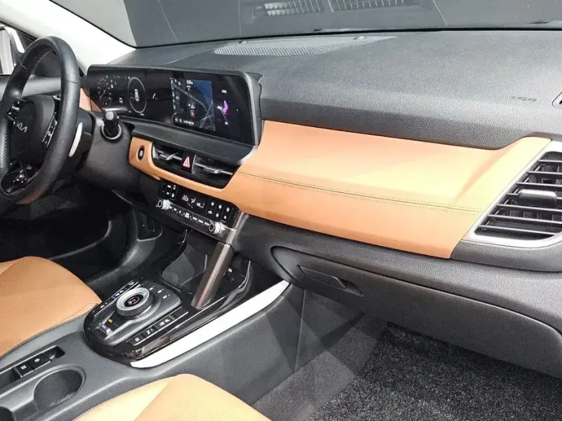 2023 Kia Seltos с пробегом 15 286 км