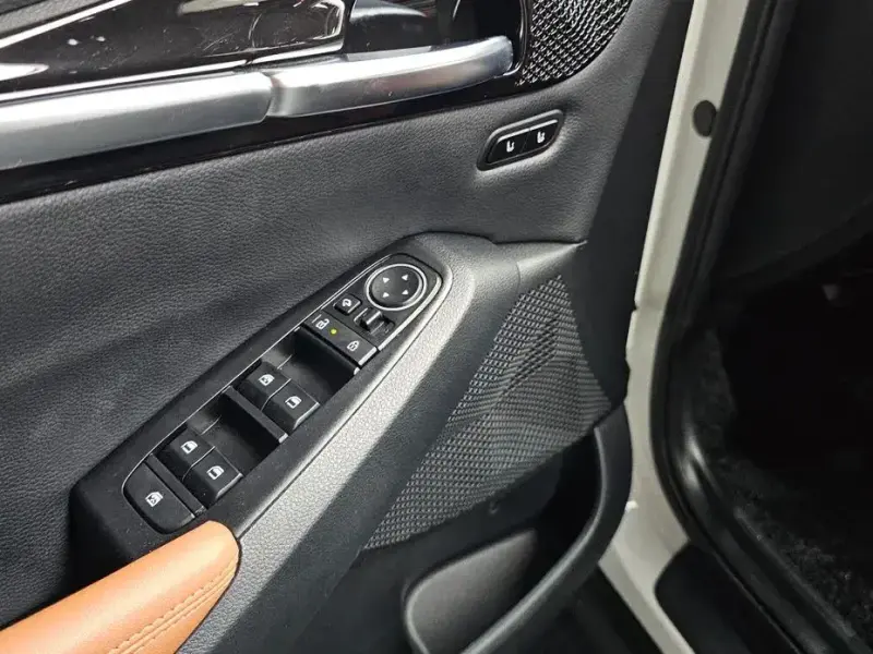 2023 Kia Seltos с пробегом 15 286 км