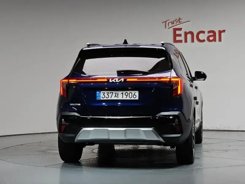 2024 Kia Seltos с пробегом 9 994 км