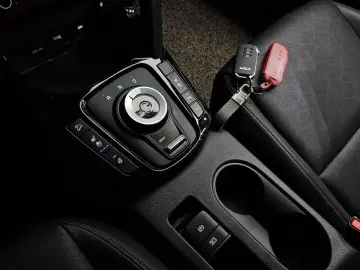 2024 Kia Seltos с пробегом 9 994 км