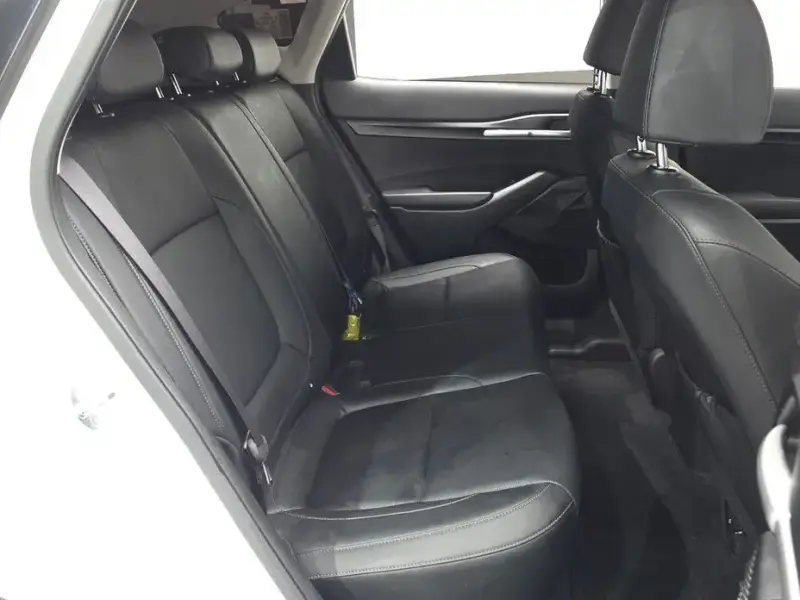 2025 Kia Seltos с пробегом 24 174 км
