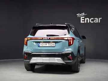 2023 Kia Seltos с пробегом 9 845 км