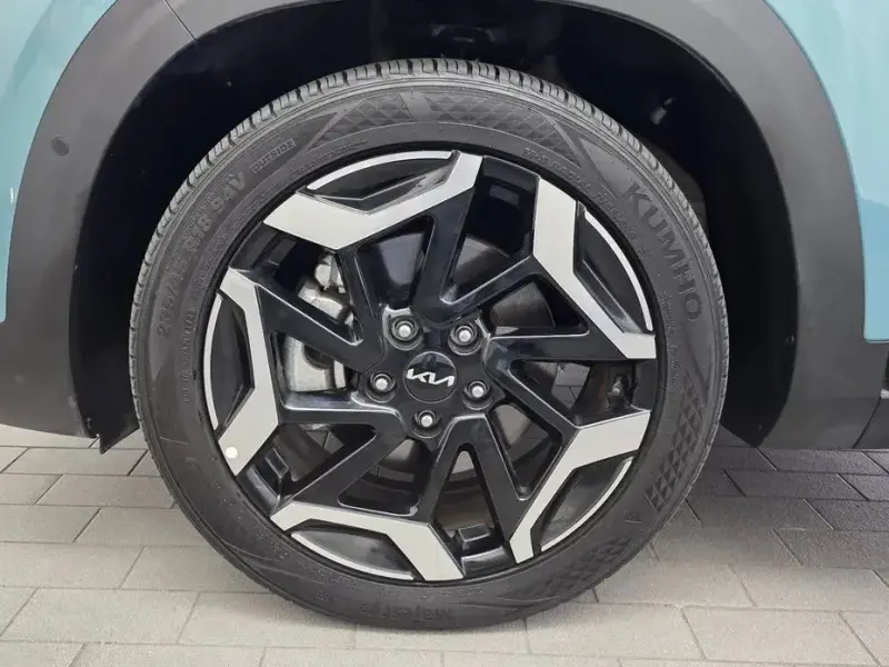2023 Kia Seltos с пробегом 9 845 км