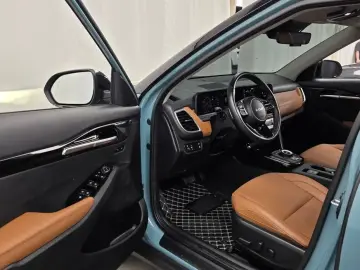 2023 Kia Seltos с пробегом 9 845 км