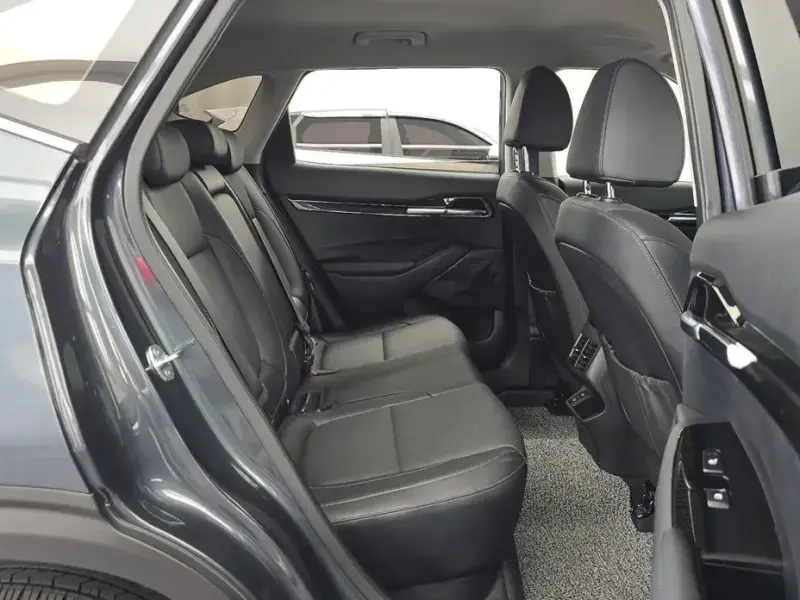 2023 Kia Seltos с пробегом 35 681 км