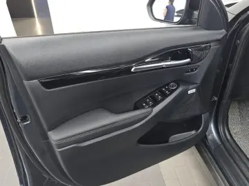 2023 Kia Seltos с пробегом 35 681 км