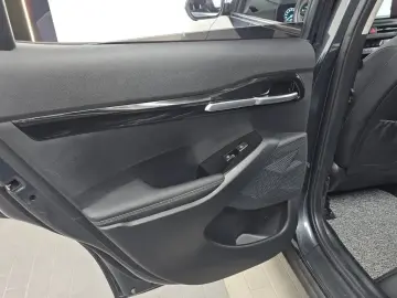 2023 Kia Seltos с пробегом 35 681 км