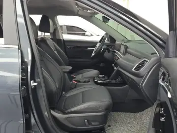 2023 Kia Seltos с пробегом 35 681 км