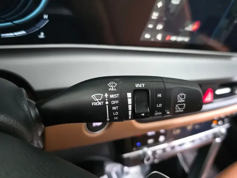 2024 Kia Seltos с пробегом 25 075 км