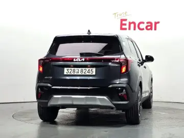 2025 Kia Seltos с пробегом 8 019 км