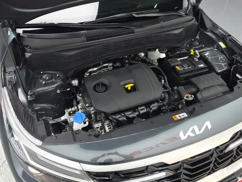 2025 Kia Seltos с пробегом 8 019 км