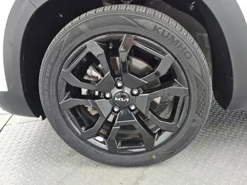 2023 Kia Seltos с пробегом 92 283 км