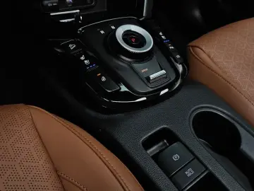 2023 Kia Seltos с пробегом 92 283 км