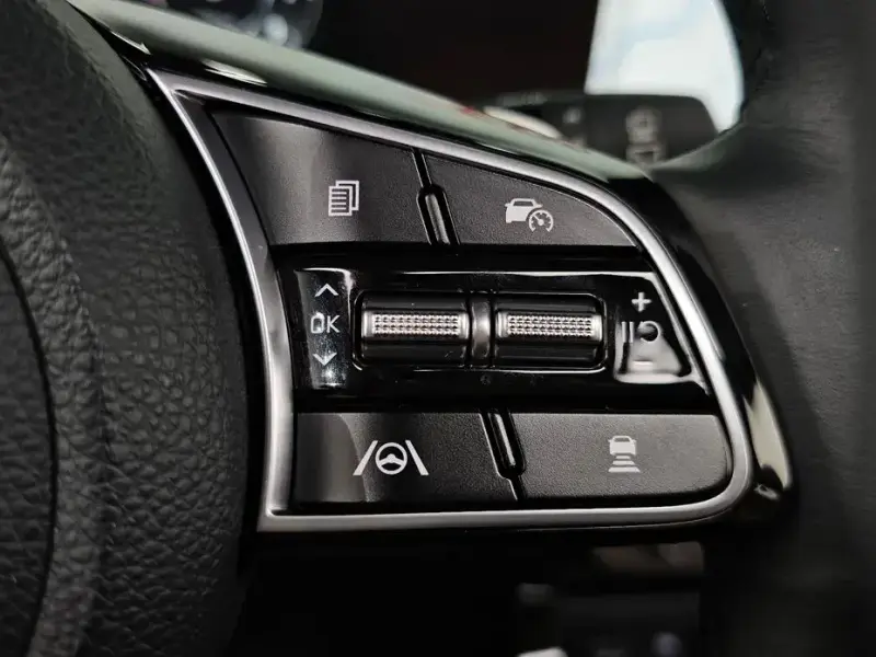 2023 Kia Seltos с пробегом 92 283 км