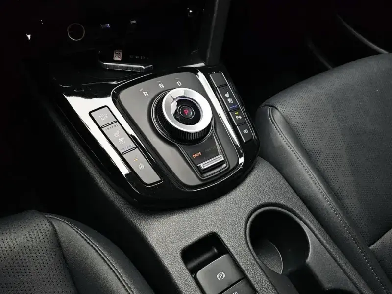 2023 Kia Seltos с пробегом 46 466 км