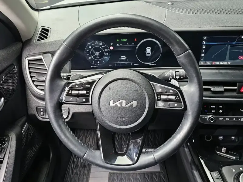 2023 Kia Seltos с пробегом 46 466 км