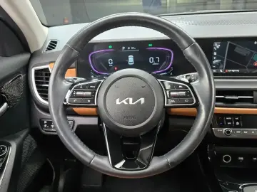 2024 Kia Seltos с пробегом 41 896 км