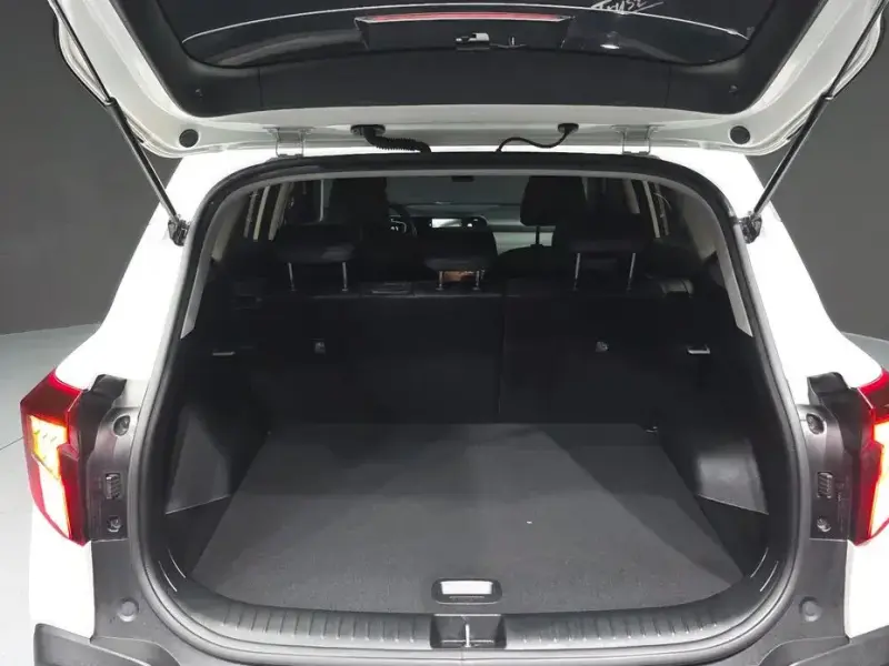 2024 Kia Seltos с пробегом 33 516 км