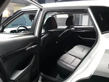 2024 Kia Seltos с пробегом 33 516 км