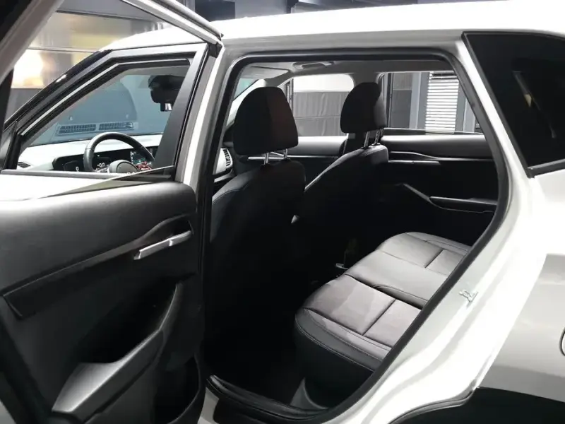 2024 Kia Seltos с пробегом 33 516 км