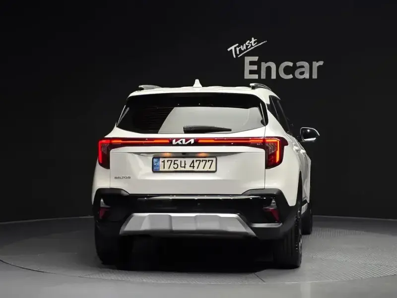 2023 Kia Seltos с пробегом 43 512 км
